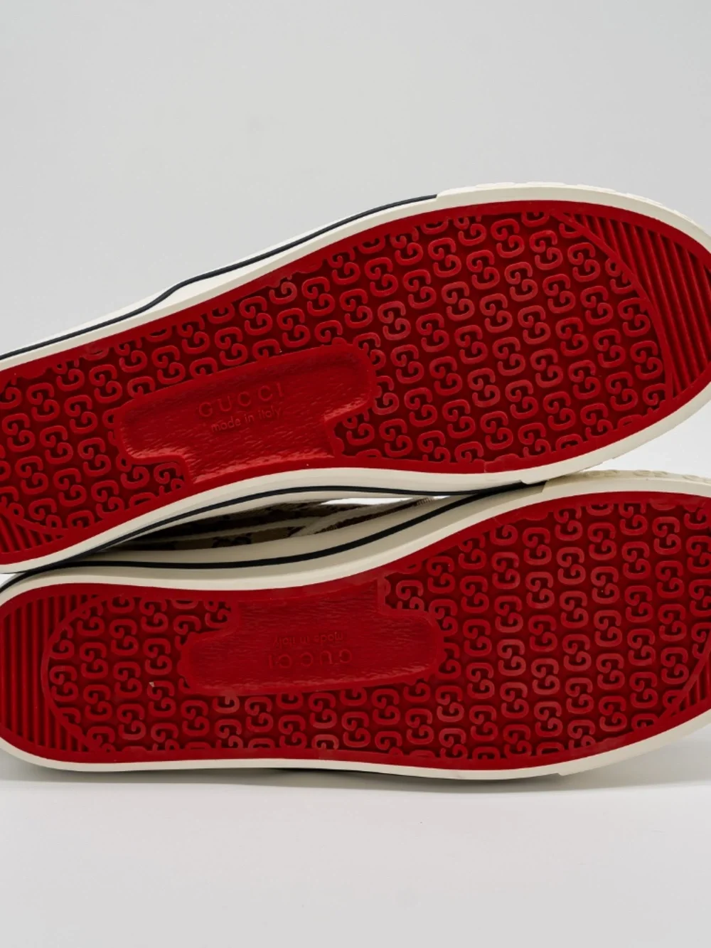 size 12G 12.5 US Gucci GG Supreme Loafers Sneakers Slip On Tennis Beige White - Picture 6 of 10